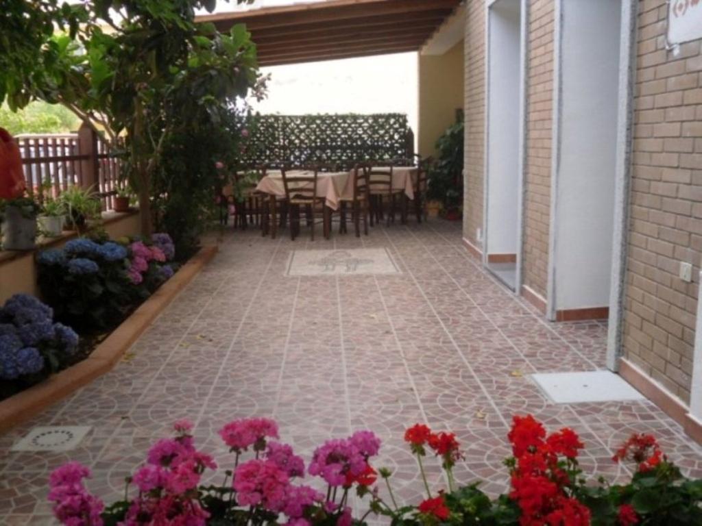 Sa Marina Bed and Breakfast La Caletta Eksteriør billede